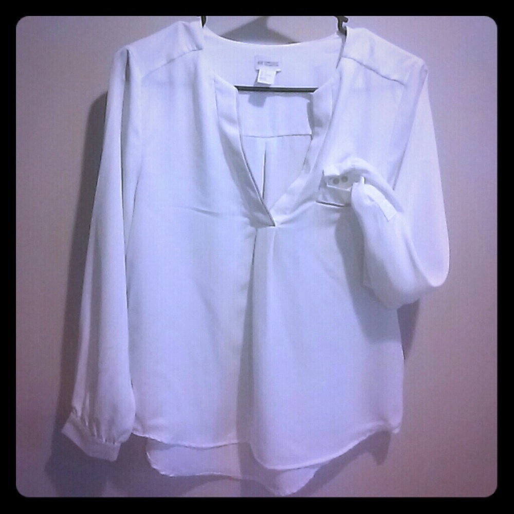 Loose long sleeve blouse